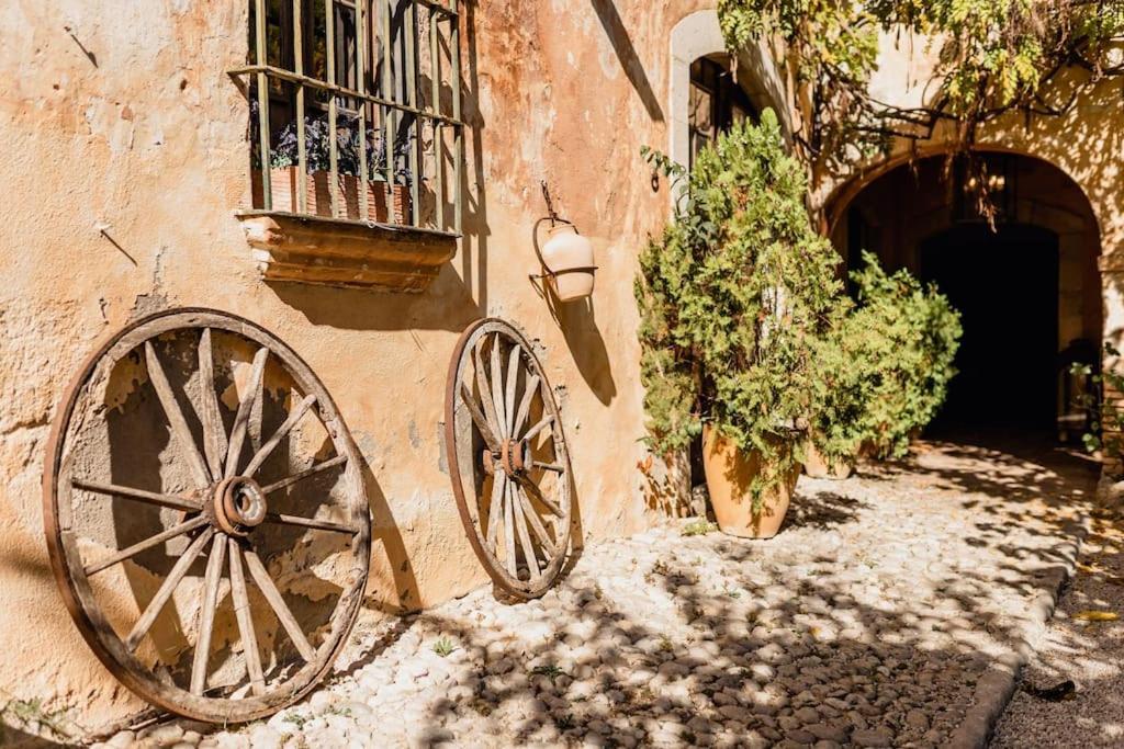 Villa Catalina Aka Villa Almanita Sant Pere De Ribes Exterior foto